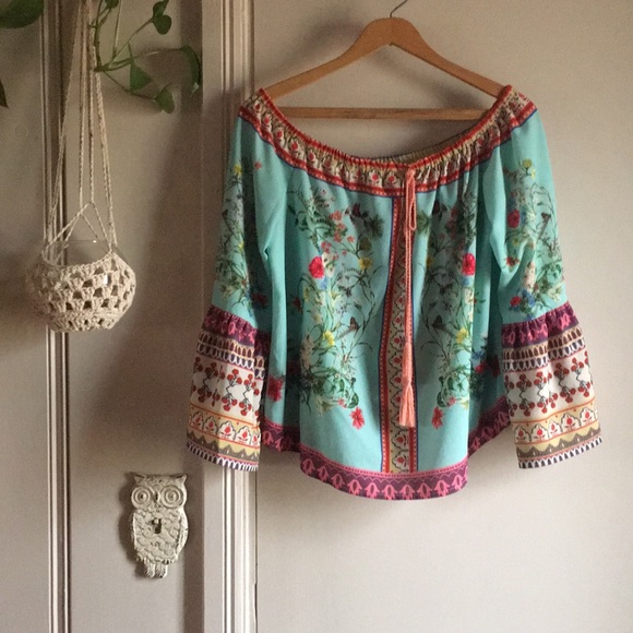 Umgee Tops - UMGEE BOHO off shoulder top, S